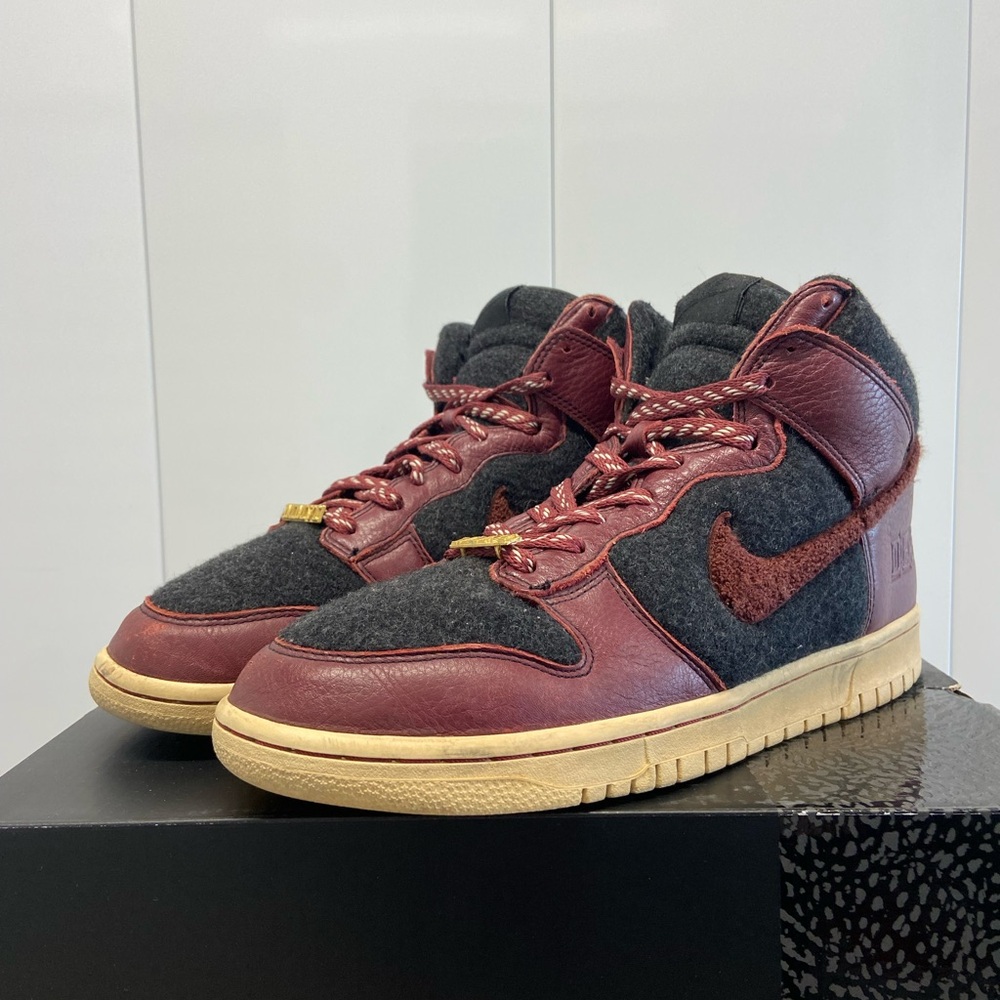 Nike Men's High-Top Sneakers in Burgundy, Charcoal and Cream